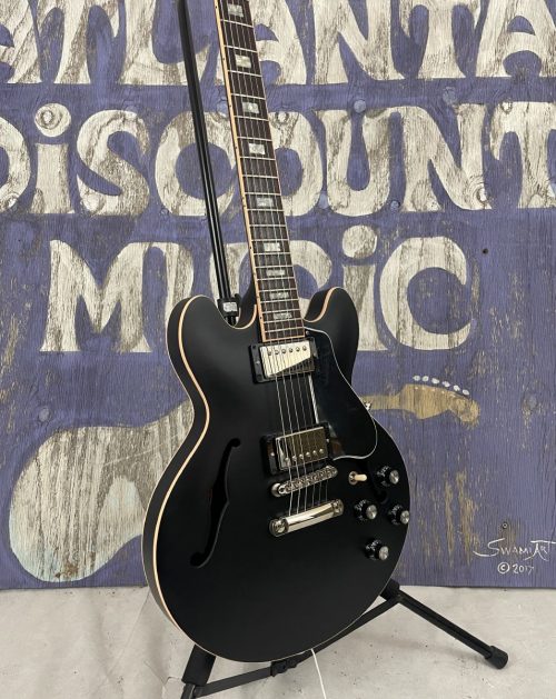 Gibson ES-339 Satin Black close up
