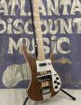 Rickenbacker 4003 Walnut close up