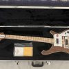 Rickenbacker 4003 Walnut in case