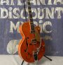 Gretsch G6120DSW close up