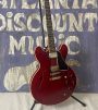 Gibson ES-335 '61 Reissue close up