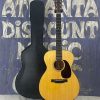 Martin 000-18 front with case
